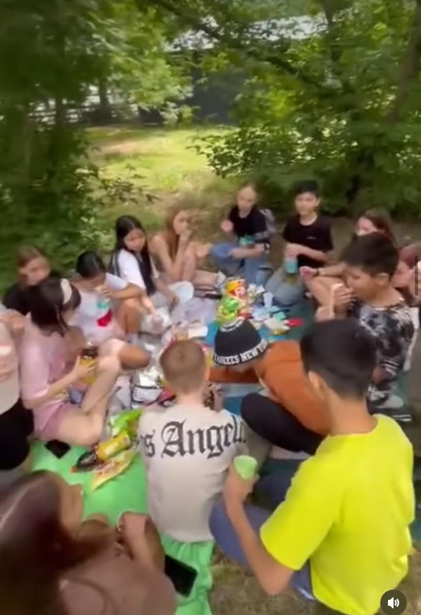 ✨ 10 отряд «Созвездие» — наши яркие звёзды и старшеклассники лагеря «Жалын»!